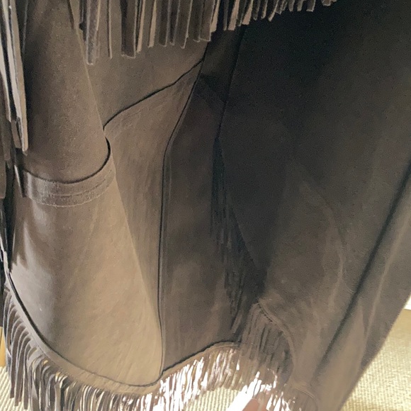 Dark Brown Suede Skirt w/Fringe - Picture 9 of 9